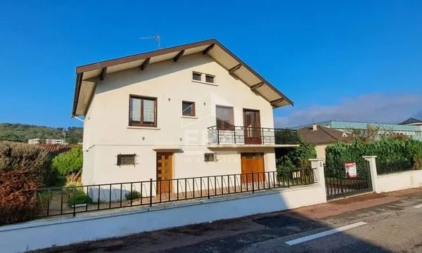 Maison 5 pièces 111 m²