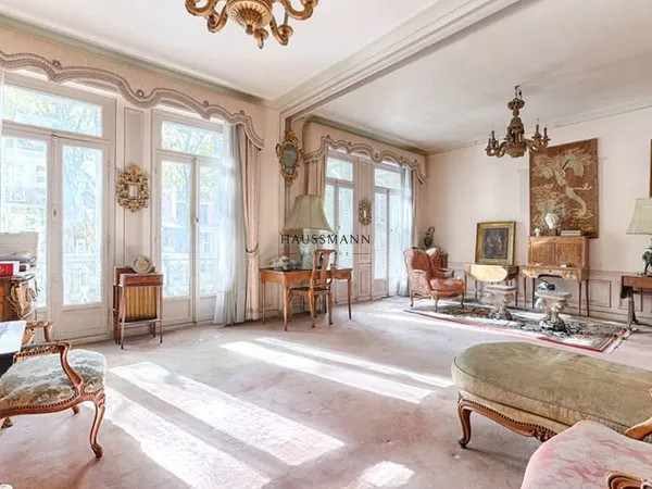 Appartement Paris VII Eme