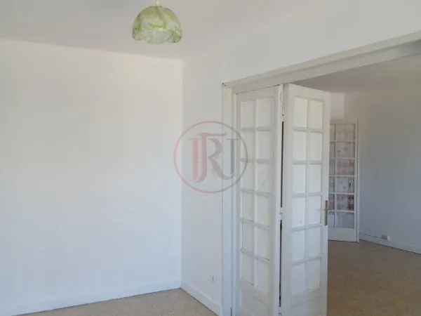 Appartement T4 avec permis de louer !! Idéal investisseur