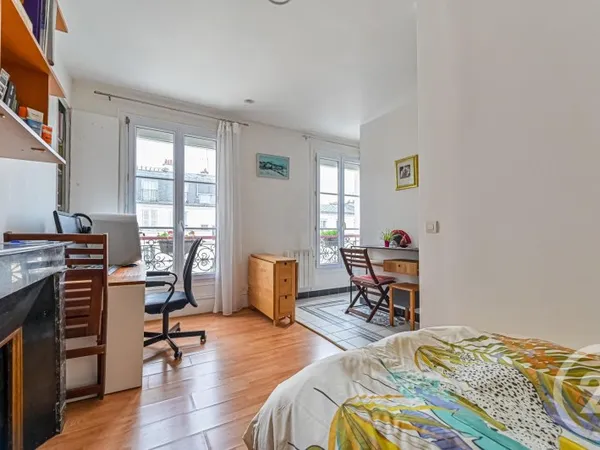 Studio 1 pièce 24 m²