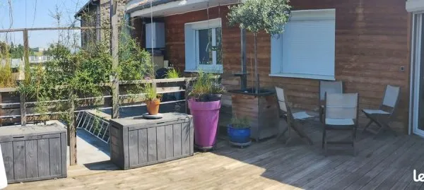 Maison 7 pièces 140 m2 + dépendences loués