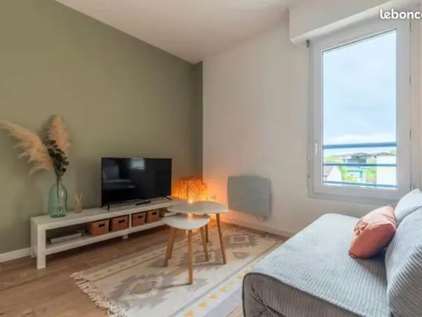 Studio meublé 25m2 à Thoury-Férottes (Montereau-Fault-Yonne)