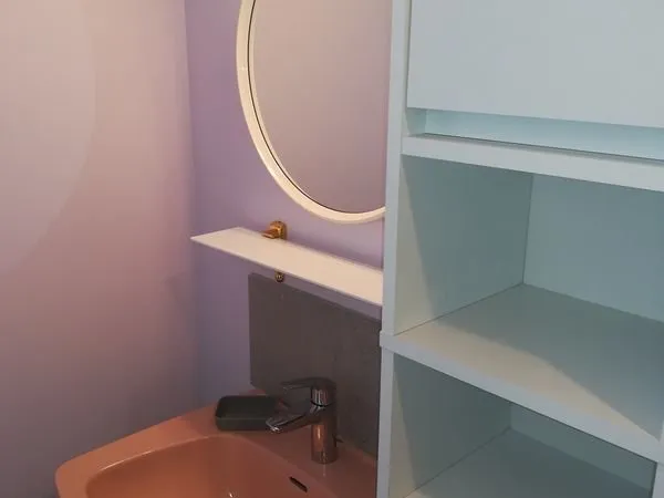 Logement étudiant meublé avec balcon
