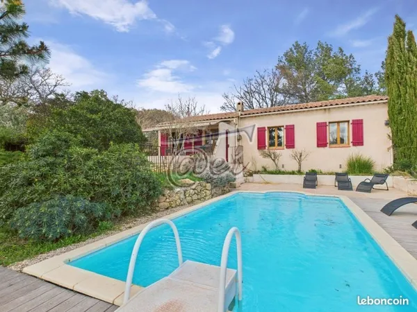 Villa 5 pièces 100 m²
