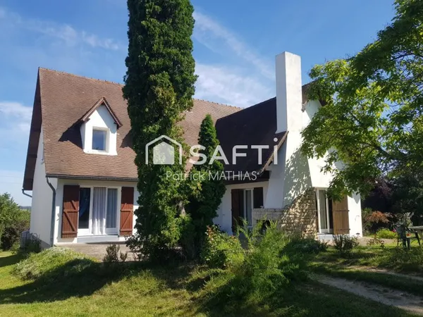 Proche de Villeneuve Sur Yonne maison d architecte