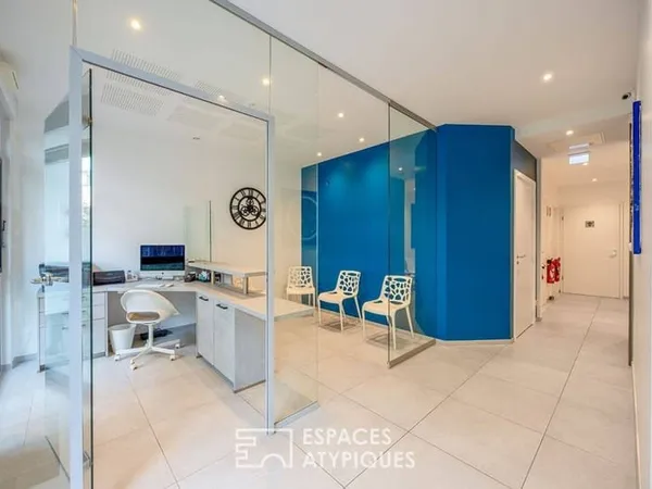 Local commercial 3 pièces 77 m²