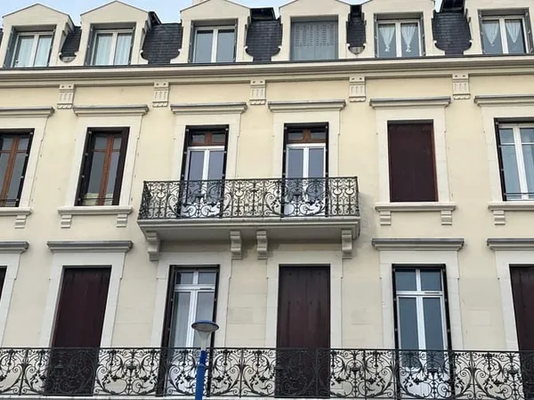 Appartement 3 pièces 98 m²