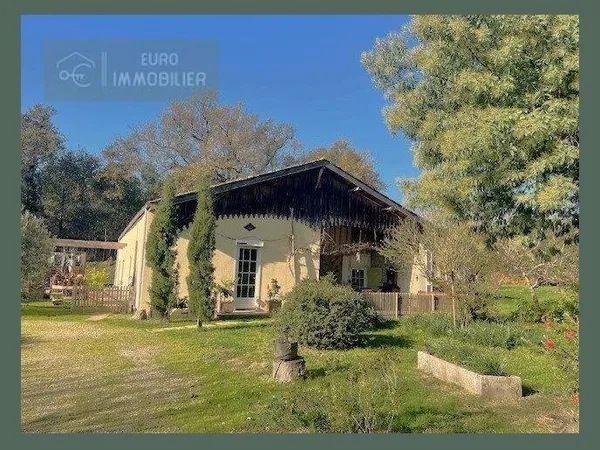 Maison 7 pièces 180 m²
