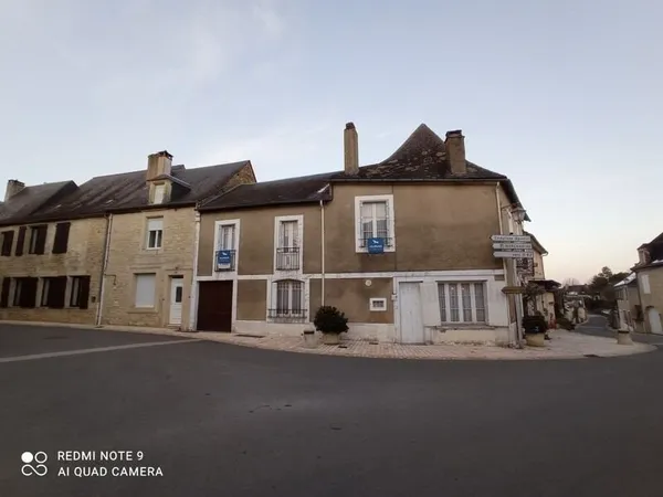 Maison de bourg de 5 pièces principales