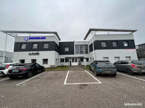 Local commercial 100 m² METZ