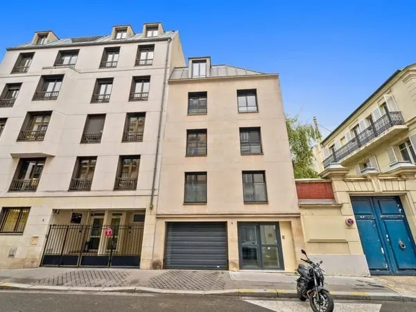 Bureaux 308 m²