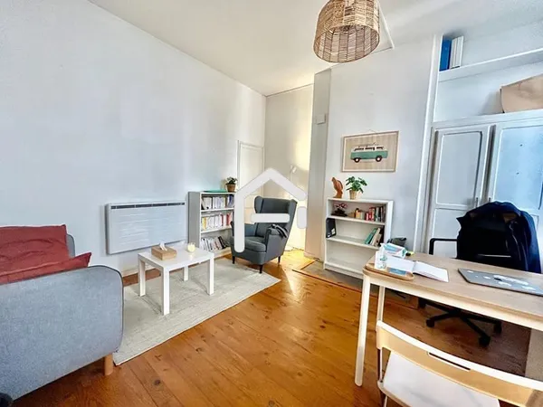 A louer : Bureaux 2pièces de 44 m² à Toulouse