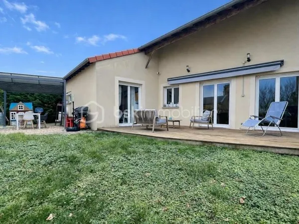 Maison individuelle - 4 chambres - Double garage - Terrain 6,5 ares - 3km du Luxembourg
