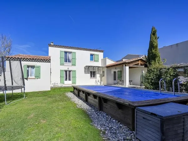 Maison 5 pièces 143 m²