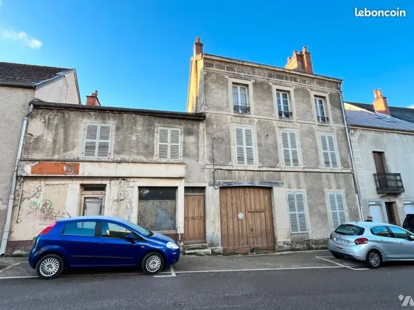 Maison 6 pièces 339 m²