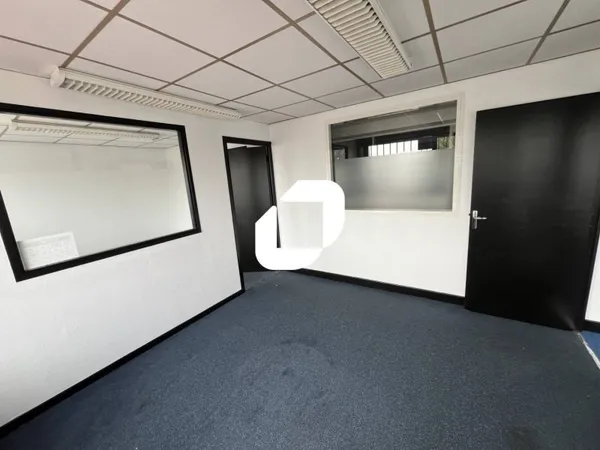 Bureaux 446 m²