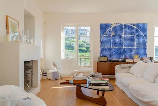 Maison 10 pièces 313 m²