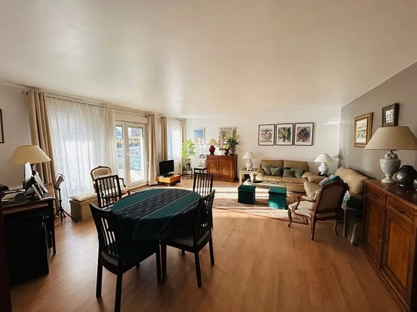 Appartement Nogent Sur Marne 4 pièce(s) 80.37 m2