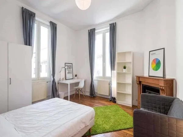 Studio 1 pièce 15 m²