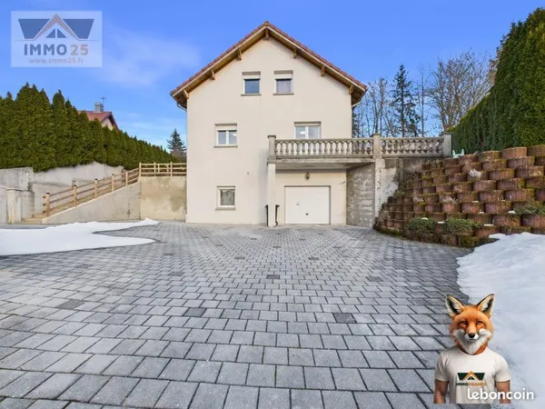 Propriété 8 pièces 153 m²
