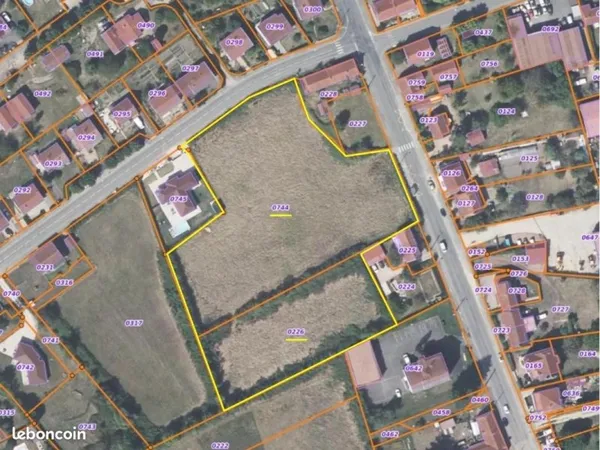 Terrain 11 422 m² Montceau Les Mines