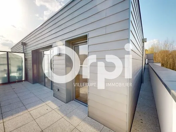 Appartement 4 pièces 104 m²