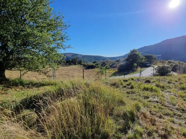 Escragnolles terrain constructible 1896m2