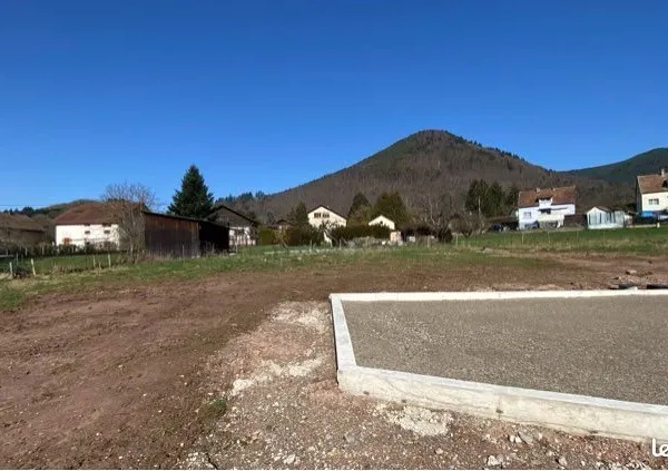 Terrain viabilisé à 10 minutes des grands axes
