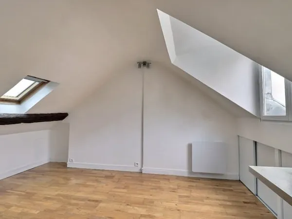 Studio 1 pièce 19 m²