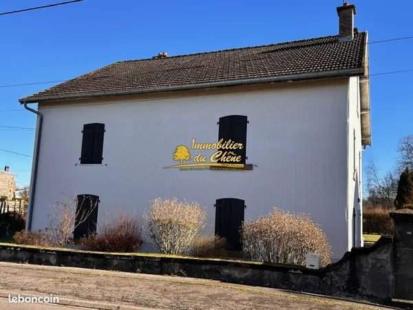 Maison 10 pièces 250 m²