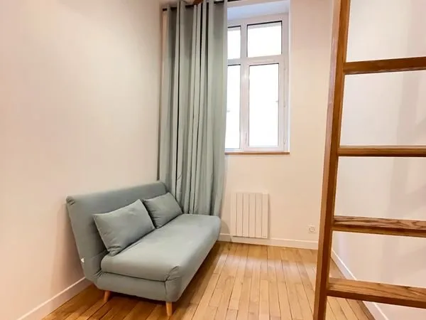 Chambre meublée dans un appartement