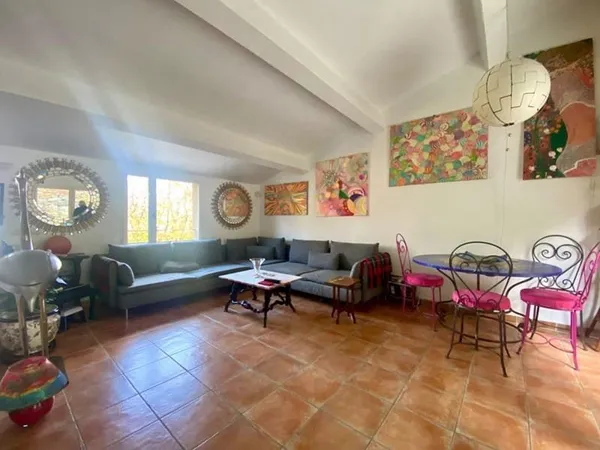 Maison La Cadiere D Azur 4 pièce(s) 71 m2 et garage