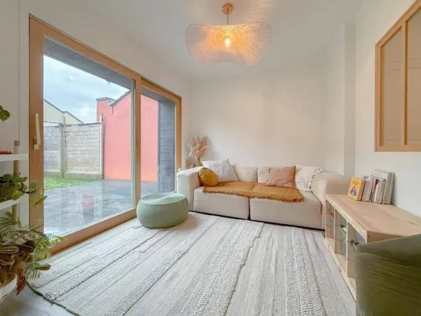 Maison 3 pièces 90 m²