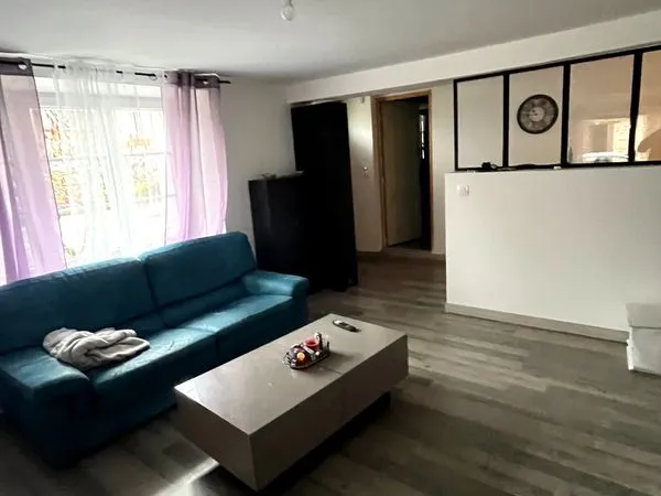 Appartement 75 m² - 2 chambres - Jardin & terrasse - Centre-bourg