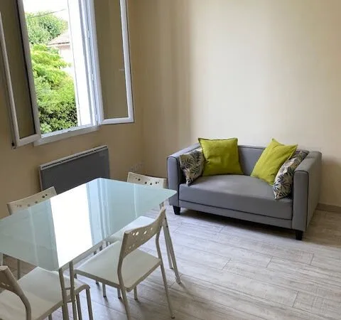 APPARTEMENT T2 SAINTE-MARGUERITE AVEC UNE PLACE DE PARKING