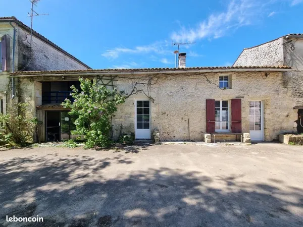 Maison F4 non meublée - Saint-Sauvant -