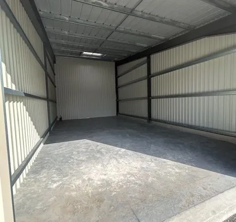 Location Nouveaux Boxs Stockage Locaux Commerciaux