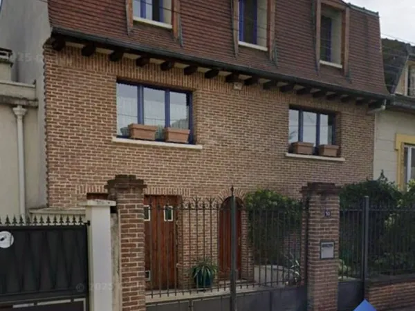 Maison de Ville GRAND CONFORT 200 m2 -