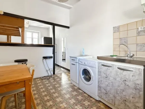 Studio 2 pièces 24 m²