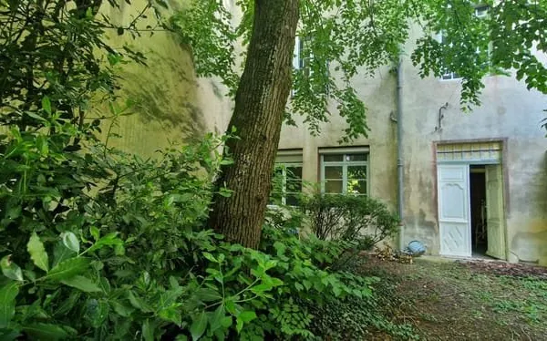 Maison Bourg En Bresse 10 pièce(s) 287.17 m2