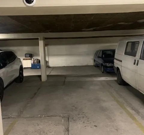 Location place de parking sécurisée à Ivry-sur-Seine, proche métro