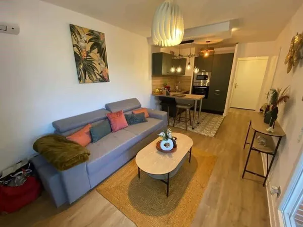 Appartement 6 pièces 34 m²