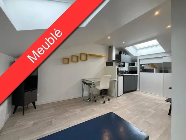A LOUER ANGERS ST LEONARD - Studio MEUBLE situé rue ...