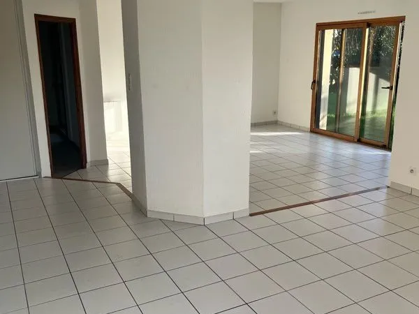 Maison familiale en location nue - PlOEREN/VANNES