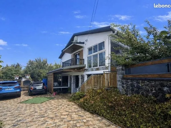 Maison 6 pièces 165 m²