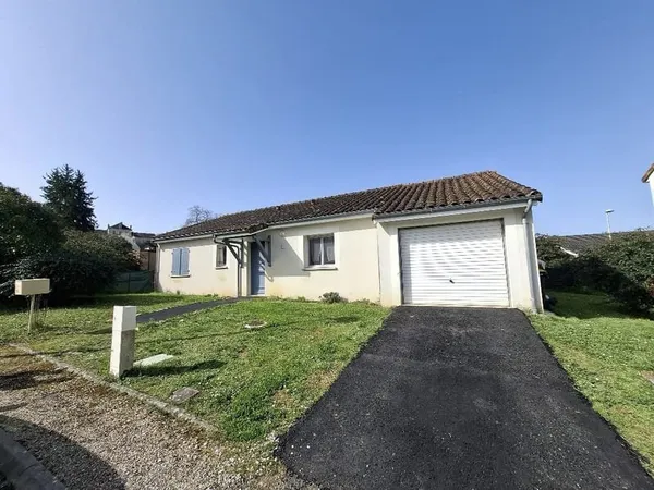 Agréable maison T4 de plain-pied, avec jardin au calme