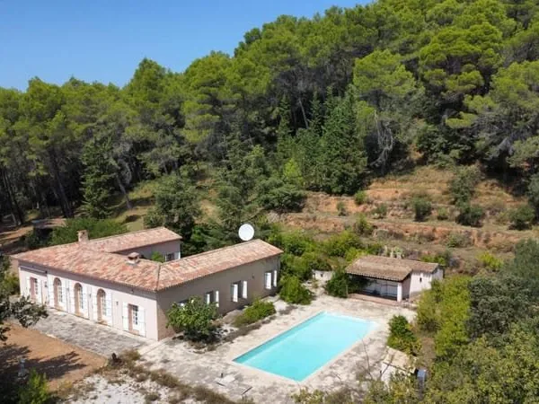 EXCLUSIVITÉ - Villa - 6 pièces - La Motte