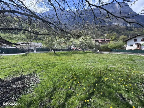 Terrain 1249 m² Magland