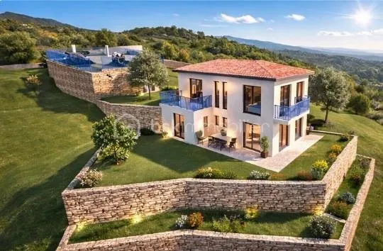 Terrain 4104 m²