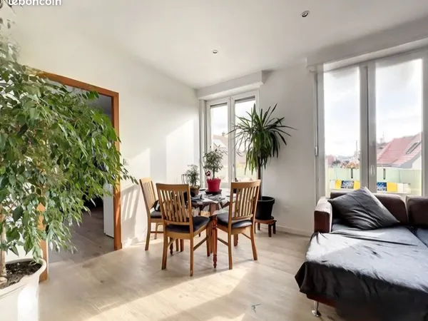 Apparemment F4 meublé